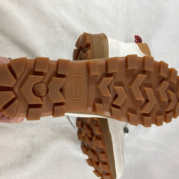 NWOT Hunter Desert Canvas Commando Boots, Off-White, Women's Size 11 - Picture 8 of 12